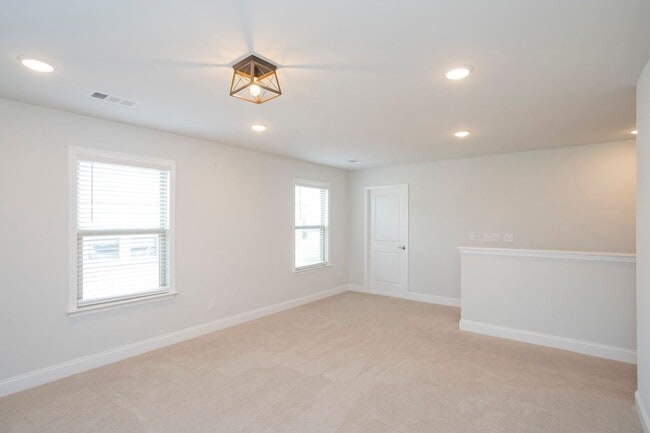 Building Photo - 110 Wynfield Blvd