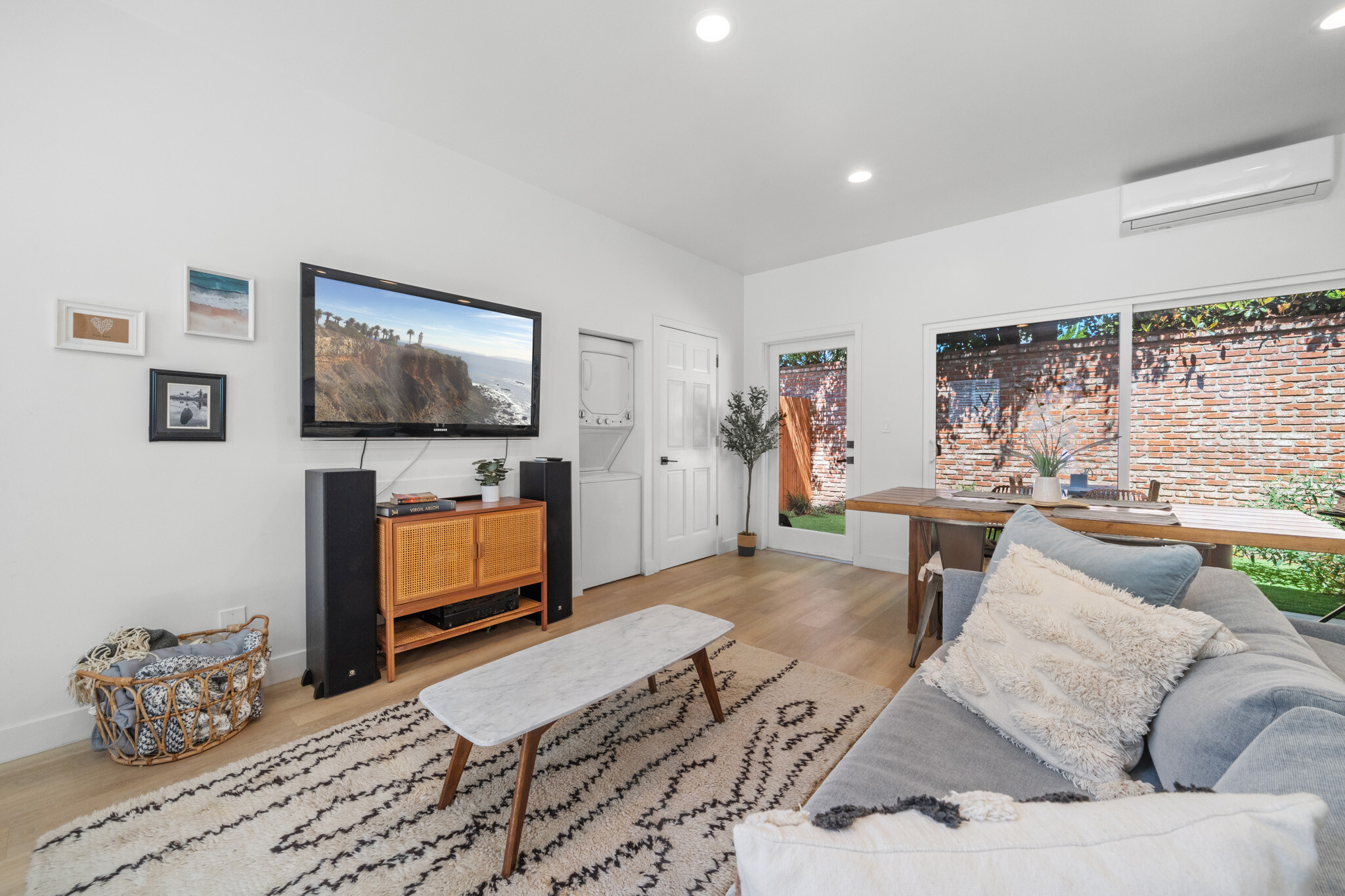 Building Photo - 11361 Tenino Ave