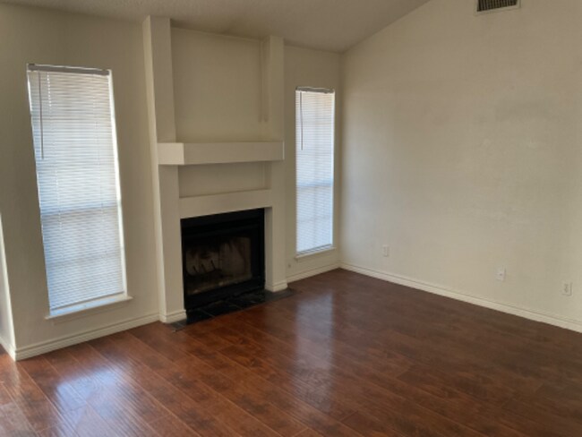 Building Photo - 5306 Langford Ln