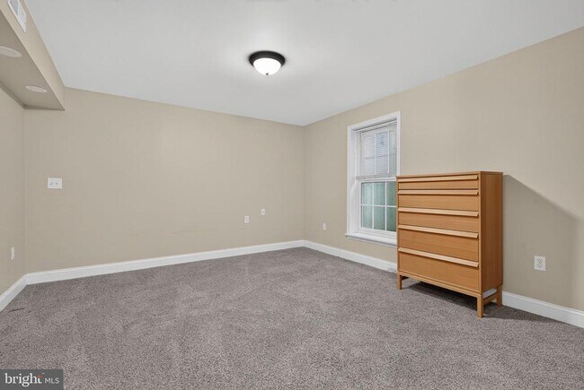 Building Photo - 1417 Hammock Way