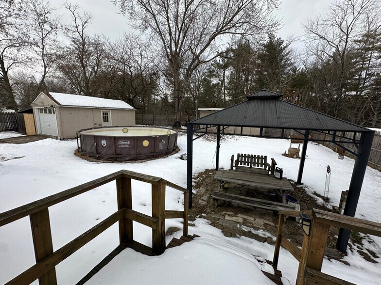 Building Photo - 114 Melini Ave