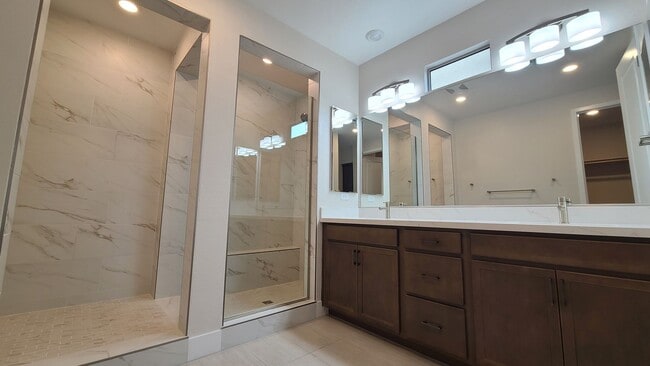 Building Photo - Townhome located in Trilogy community in Summerlin.