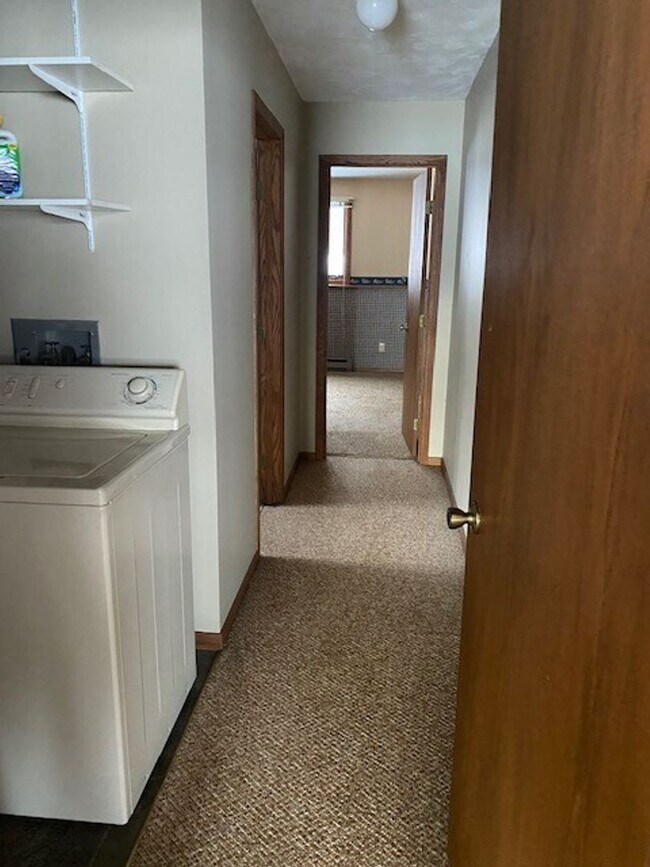 Building Photo - 4 Bedrooms, 2 Bathrooms Single Family Home in Pequot Lakes, MN w/2 car garage on the Whitefish Ch...