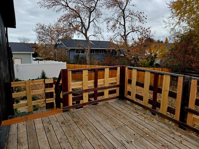 Building Photo - 1968 E 5850 S