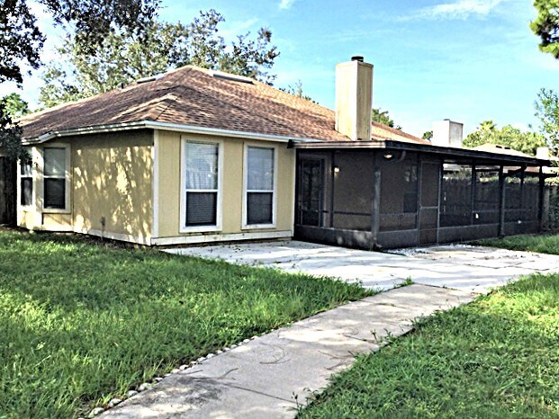 Building Photo - 13631 Capistrano Dr S