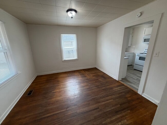 Building Photo - 4611 N Adams St