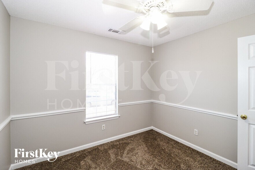 Building Photo - 3763 Walden Meadow Dr