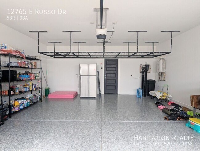 Building Photo - 12765 E Russo Dr