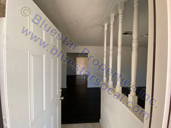 Building Photo - 7653 Victor Ave