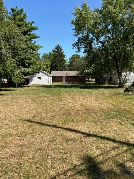 Building Photo - 5215 Wyandot Pl