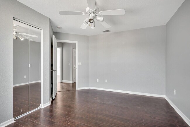 Building Photo - 4190 Bahia Isle Cir