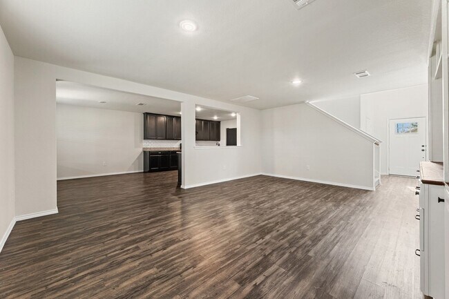 Building Photo - 5710 Pampus Prairie Rd