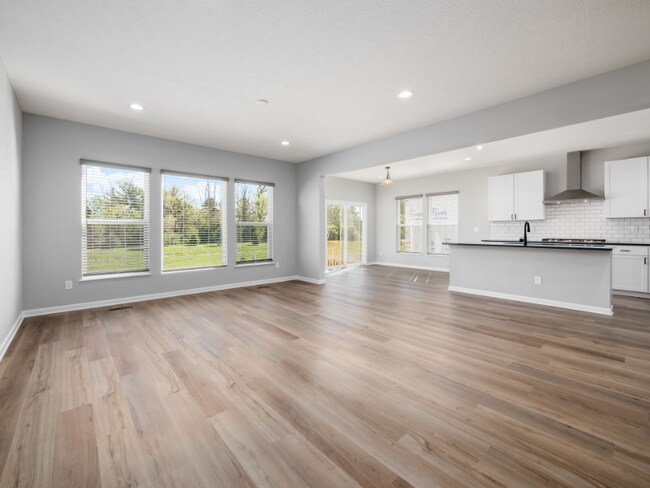 Building Photo - 267 Sage Hill Dr