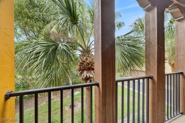 Building Photo - 9091 Covina Dr S