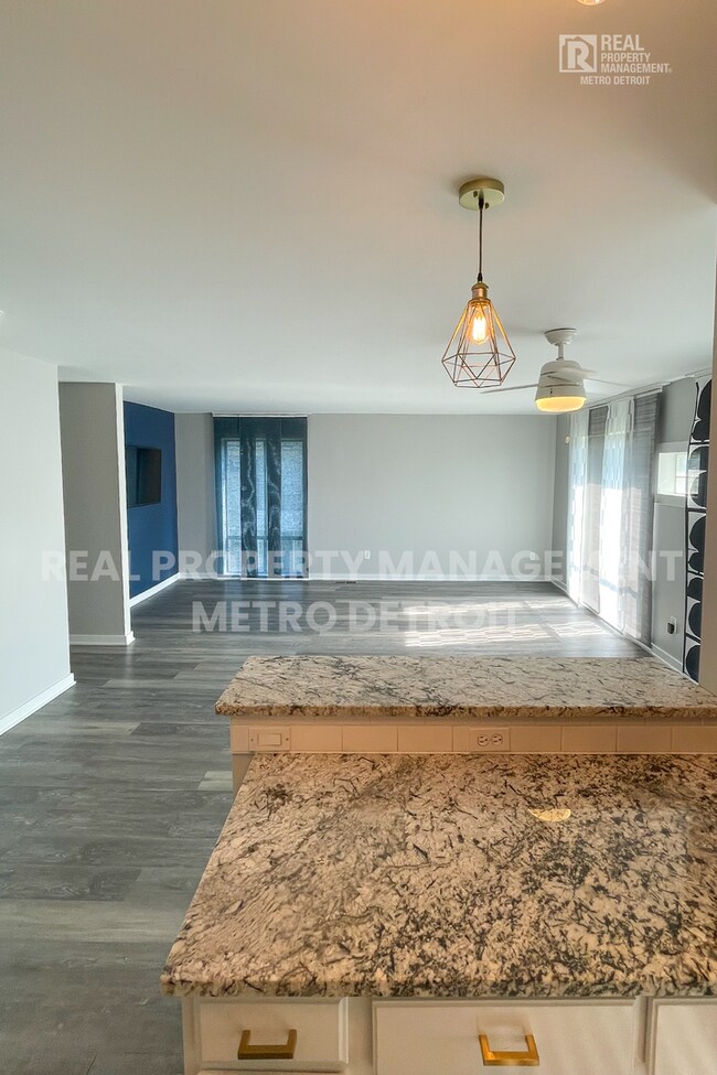 Building Photo - SPRING INTO A NEW HOME