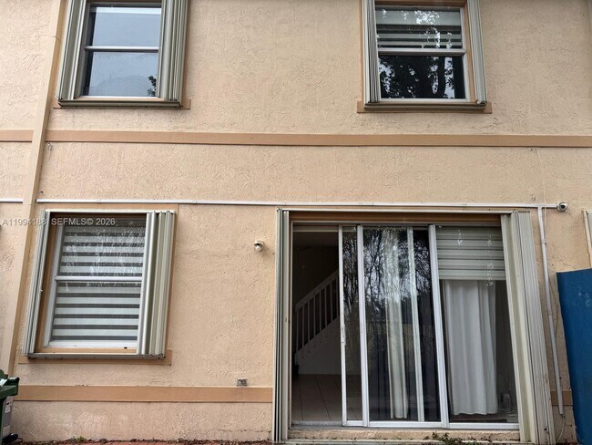 Building Photo - 650 NW 170th Terrace