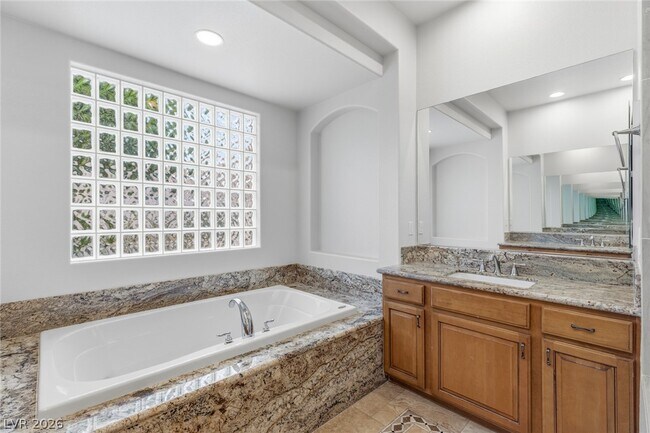 Building Photo - 10848 Ickworth Ct