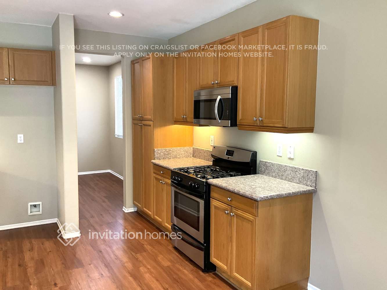 Building Photo - 928 Glendora Dr