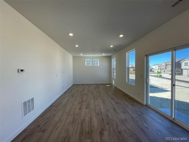 Building Photo - 701 Mosquito St