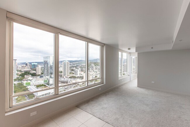 Building Photo - 1009 Kapiolani Blvd