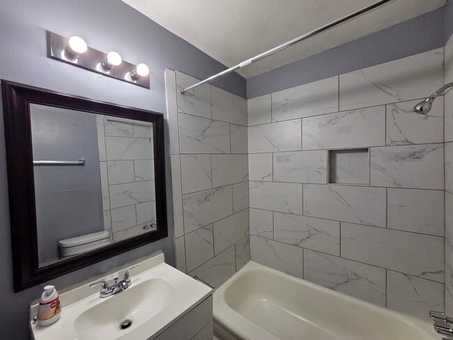 Building Photo - 3545 Debby Dr