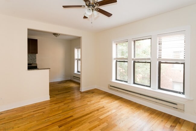 Building Photo - 3830 N Fremont