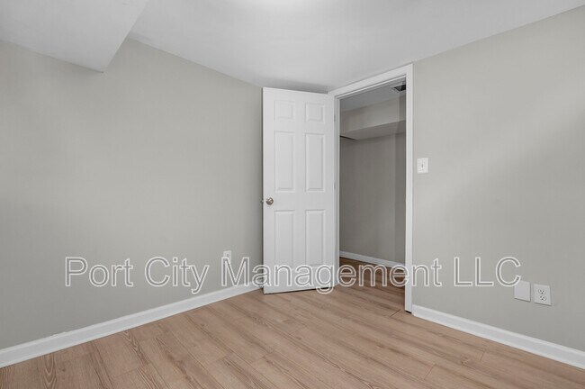 Building Photo - 2800 Harford Rd
