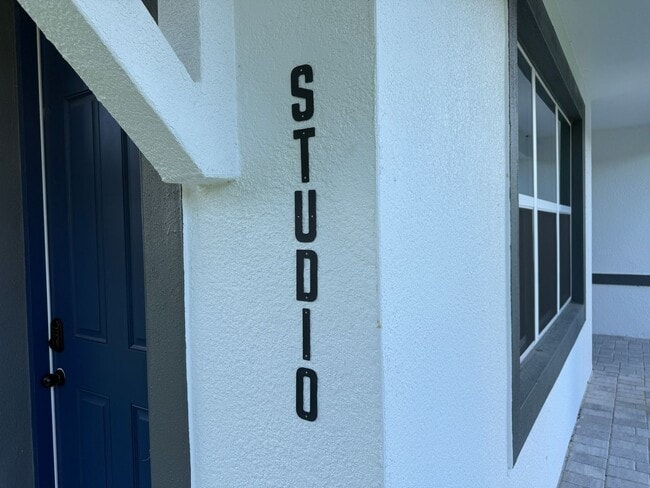 Primary Photo - New Construction Suite! 1/1 Side entry uni...