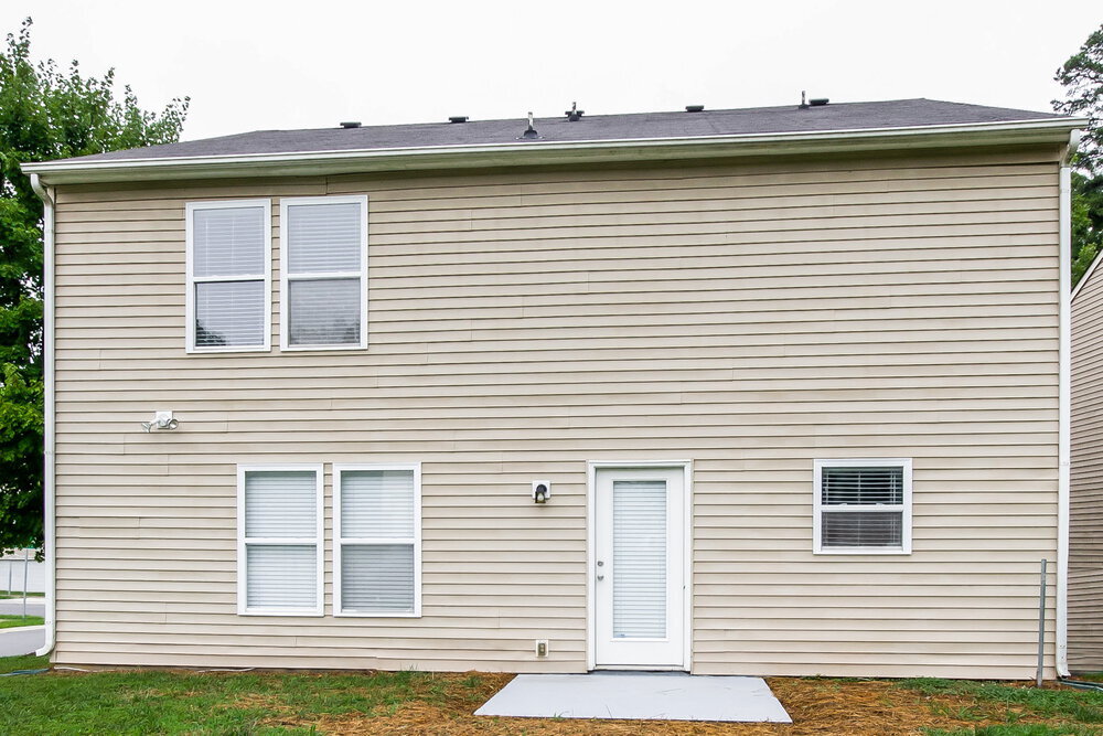Building Photo - 7029 Maple Park Ln
