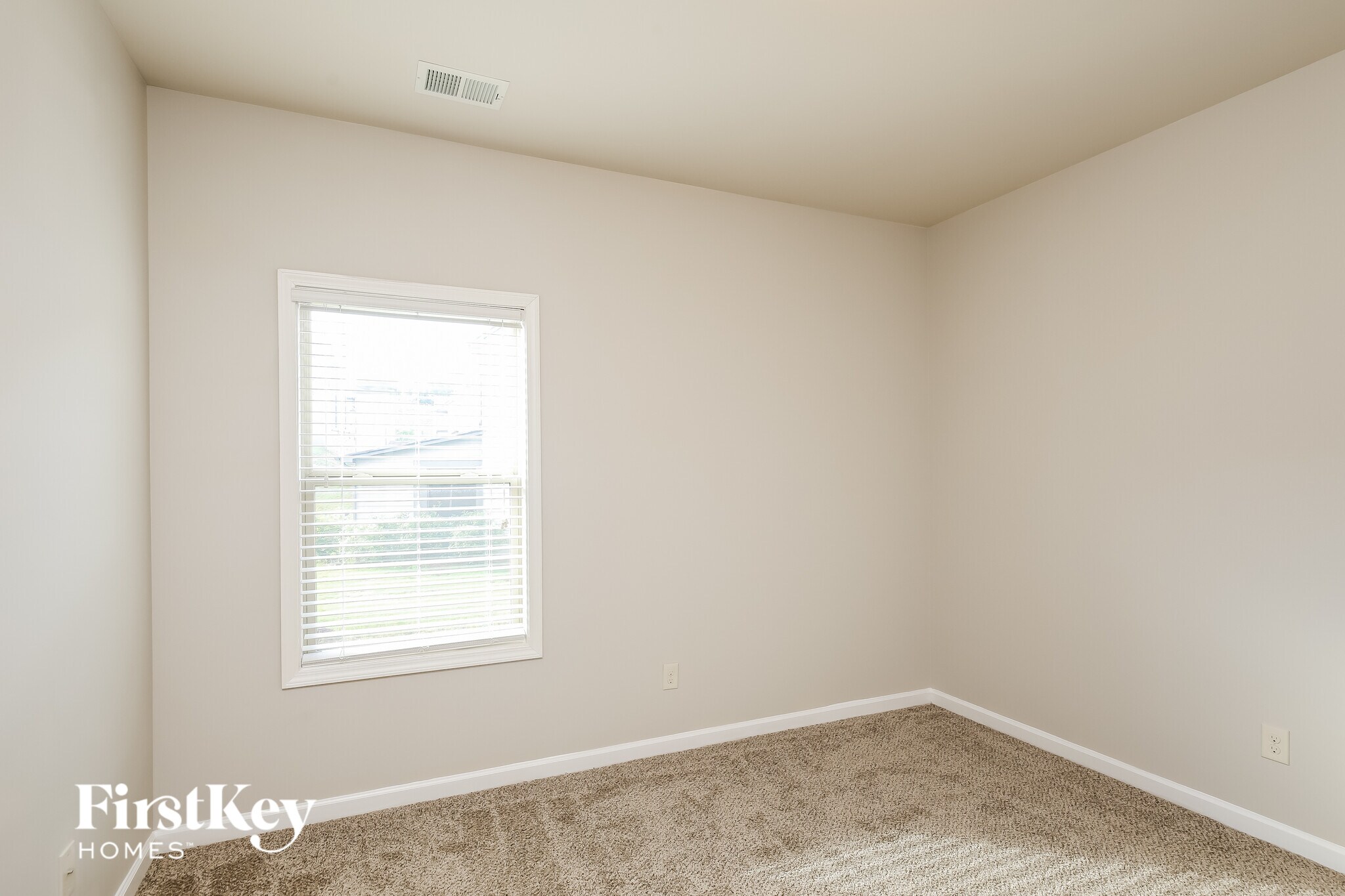 Building Photo - 4911 Briarcliff Dr