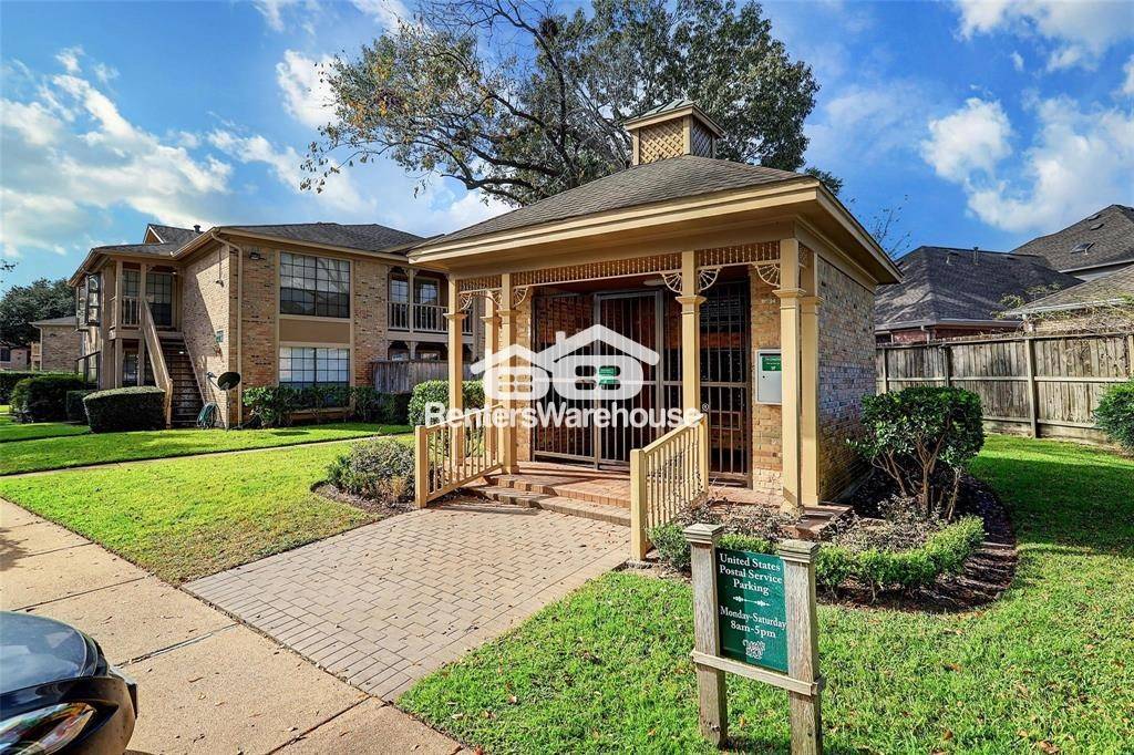 Building Photo - 1311 Antoine Dr