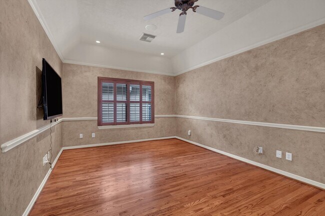 Building Photo - 1524 Birdsall St