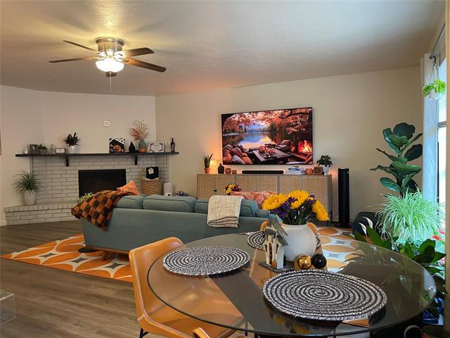 Building Photo - 134 W Way Dr