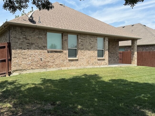 Building Photo - 313 Cherry Spring Dr