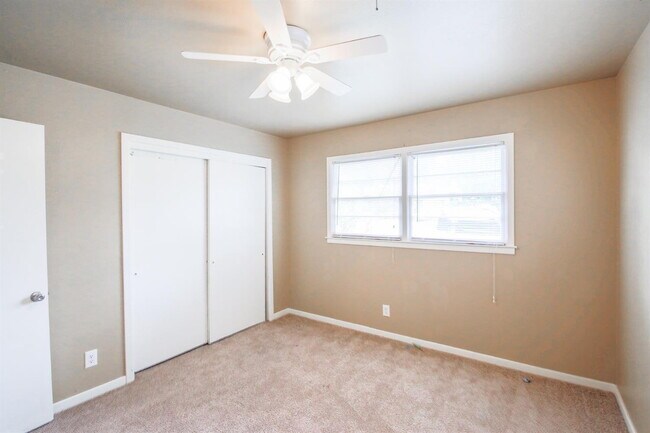 Building Photo - 3809 25th St