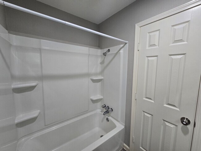 Building Photo - 205 Winter Park