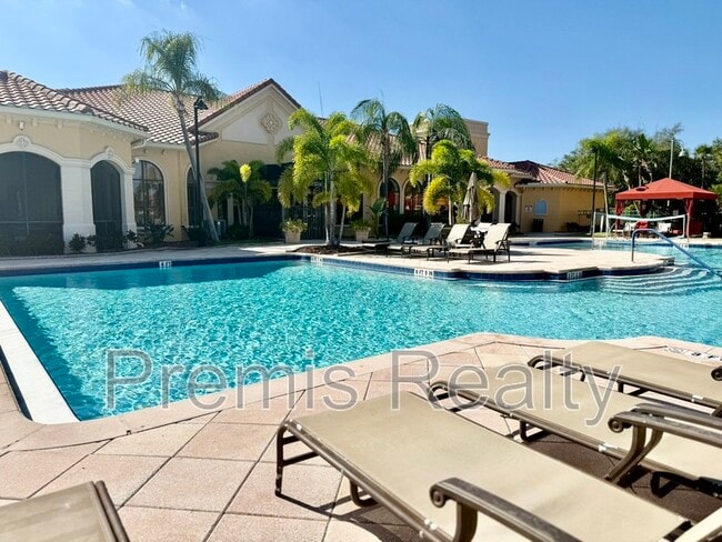 Building Photo - 2738 Via Tivoli