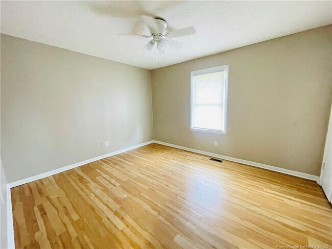Building Photo - 4959 Galveston Dr