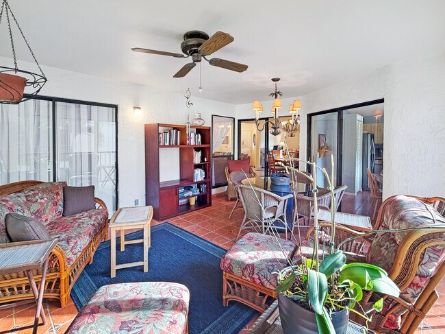 Building Photo - 3358 Perimeter Dr