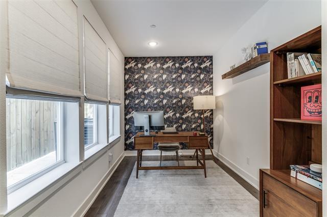 Building Photo - 645 N Tyler St