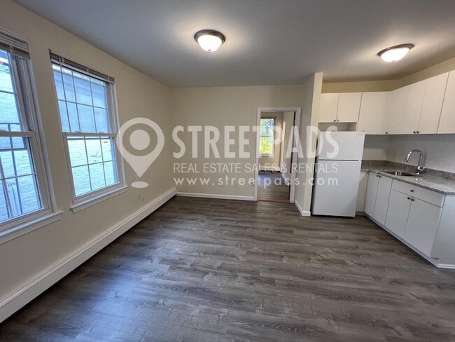 Building Photo - 1 bedroom in Boston MA 02130