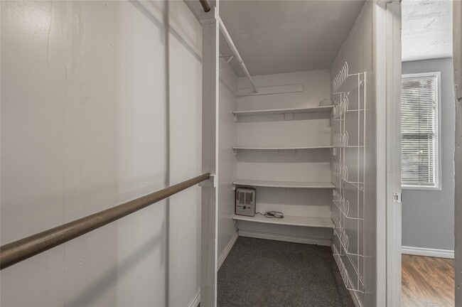 Building Photo - 1417 23rd St