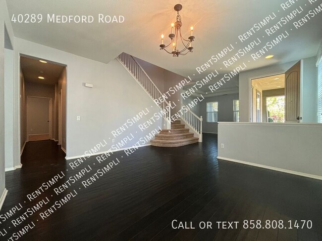 Building Photo - 40289 Medford Rd