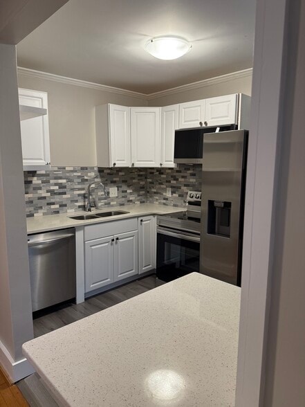 Primary Photo - 2940 Oleander Dr