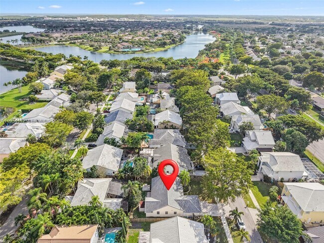 Building Photo - 21343 SW 94th Ct