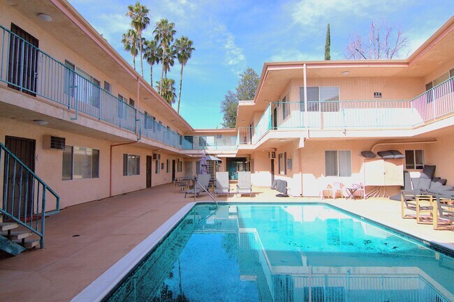 Building Photo - 6520 Shirley Ave