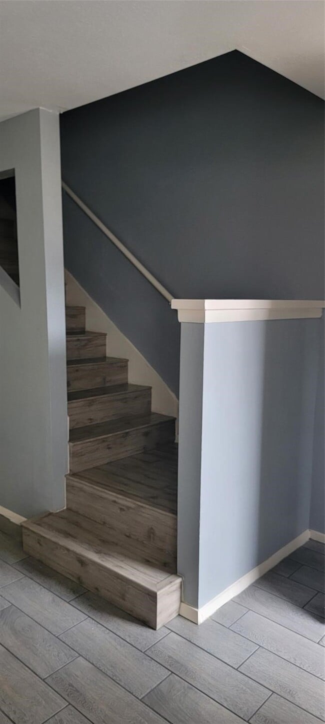 Building Photo - 2110 Wilcrest Dr