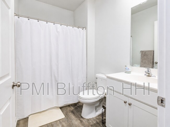 Building Photo - 118 Hydrangea Wy