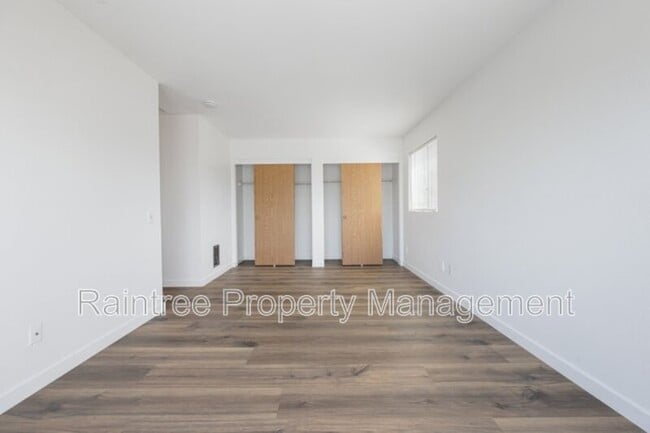 Building Photo - 340 Walnut Ave