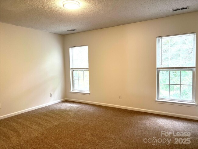 Building Photo - 3210 Summerfield Ridge Ln